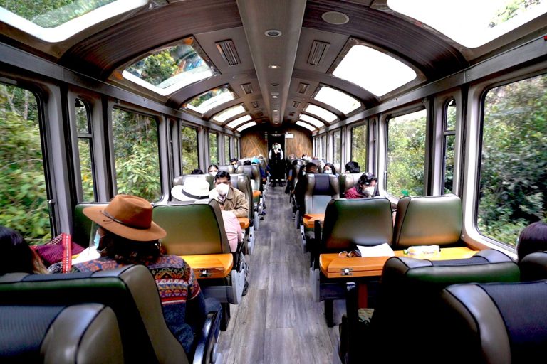 Exploring Machupicchu By Train Vistadom  01 Day